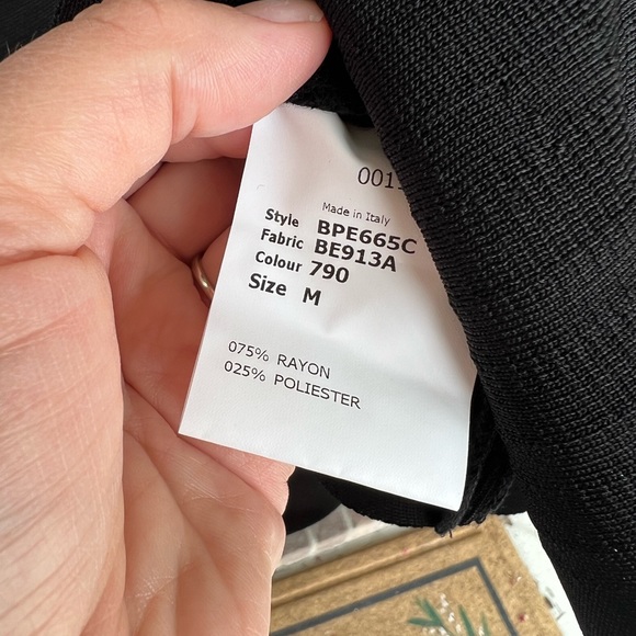 Antonio Berardi dress fit flare v-neck short sleeve ribbed solid black size M - Picture 4 of 5